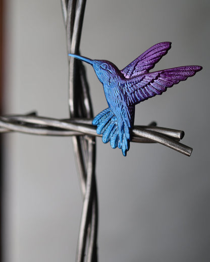 Hummingbird & Vine Cross